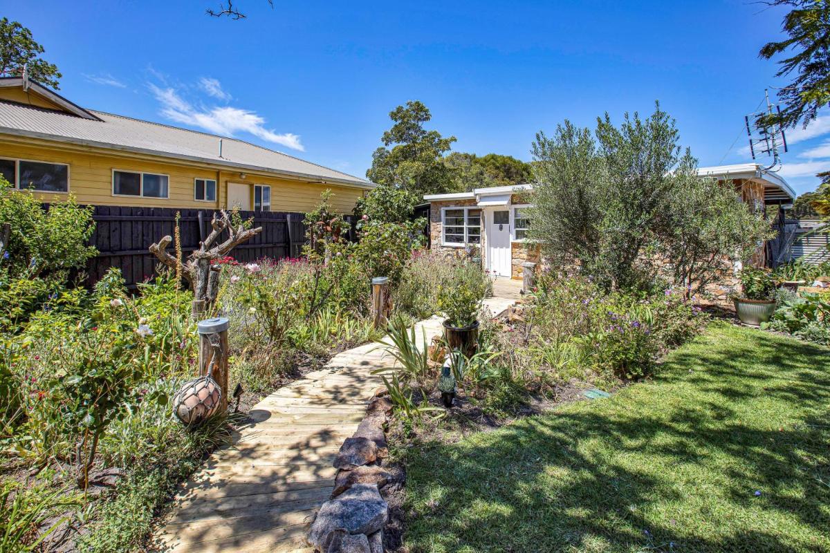 The Fishermans Cottage - Housity