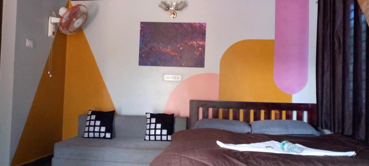 RV Homestay - Housity