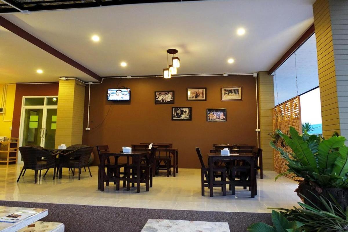 Karnmanee Place Hotel - Housity