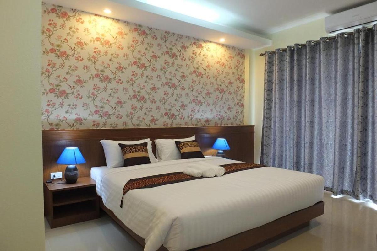 Karnmanee Place Hotel - Housity