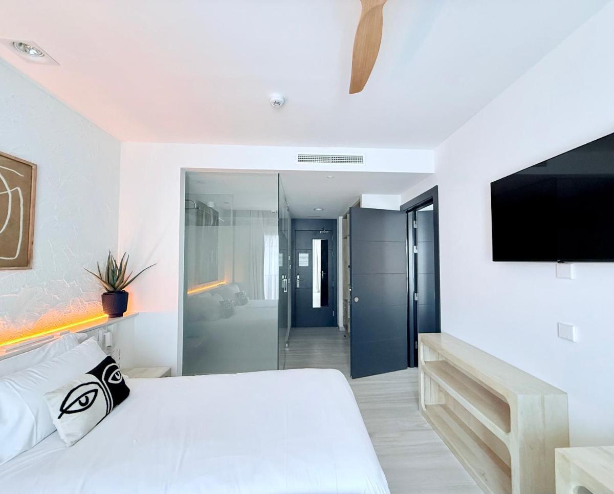 Hotel Cetina Cabo de Palos Puerto - Housity