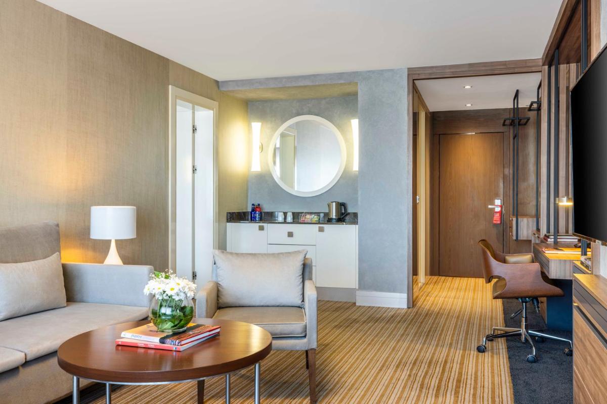 Ramada Plaza By Wyndham Istanbul Tekstilkent - Housity
