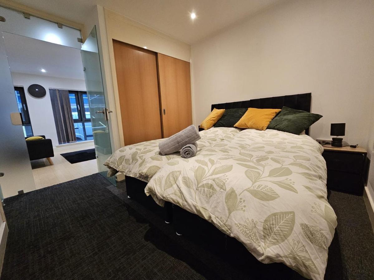 Bee Accommodations - NG1 Apartment - Housity