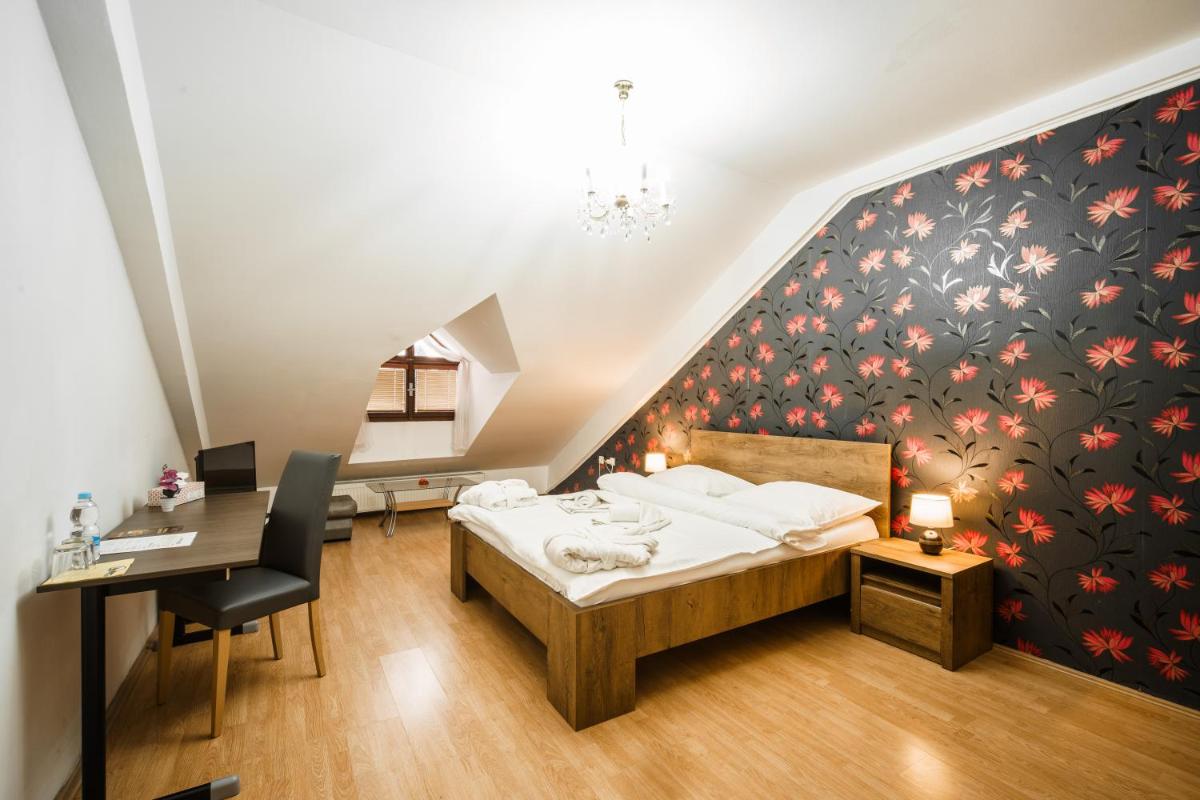 Hotel Panský dům - Housity