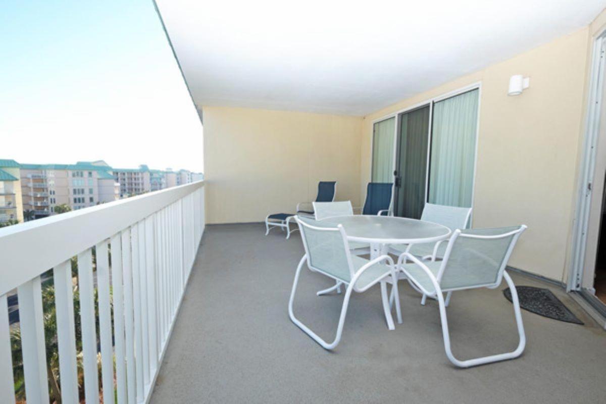 Whitney Parish Retreat Beachfront Bliss - Housity