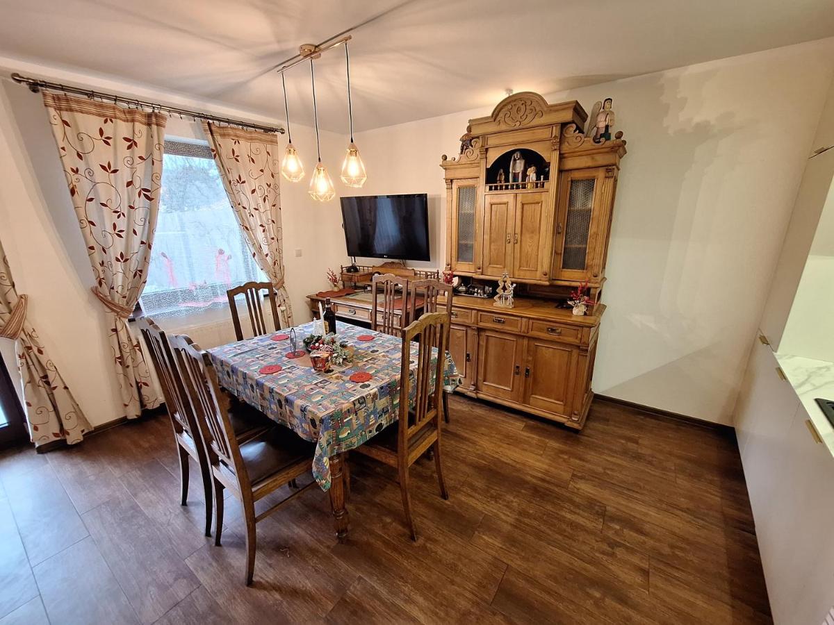 Chwile w Starym Sączu, sauna i beczka - Housity