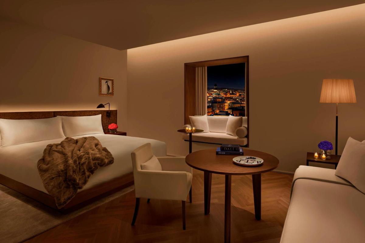 Cama o camas de una habitación en The Barcelona EDITION