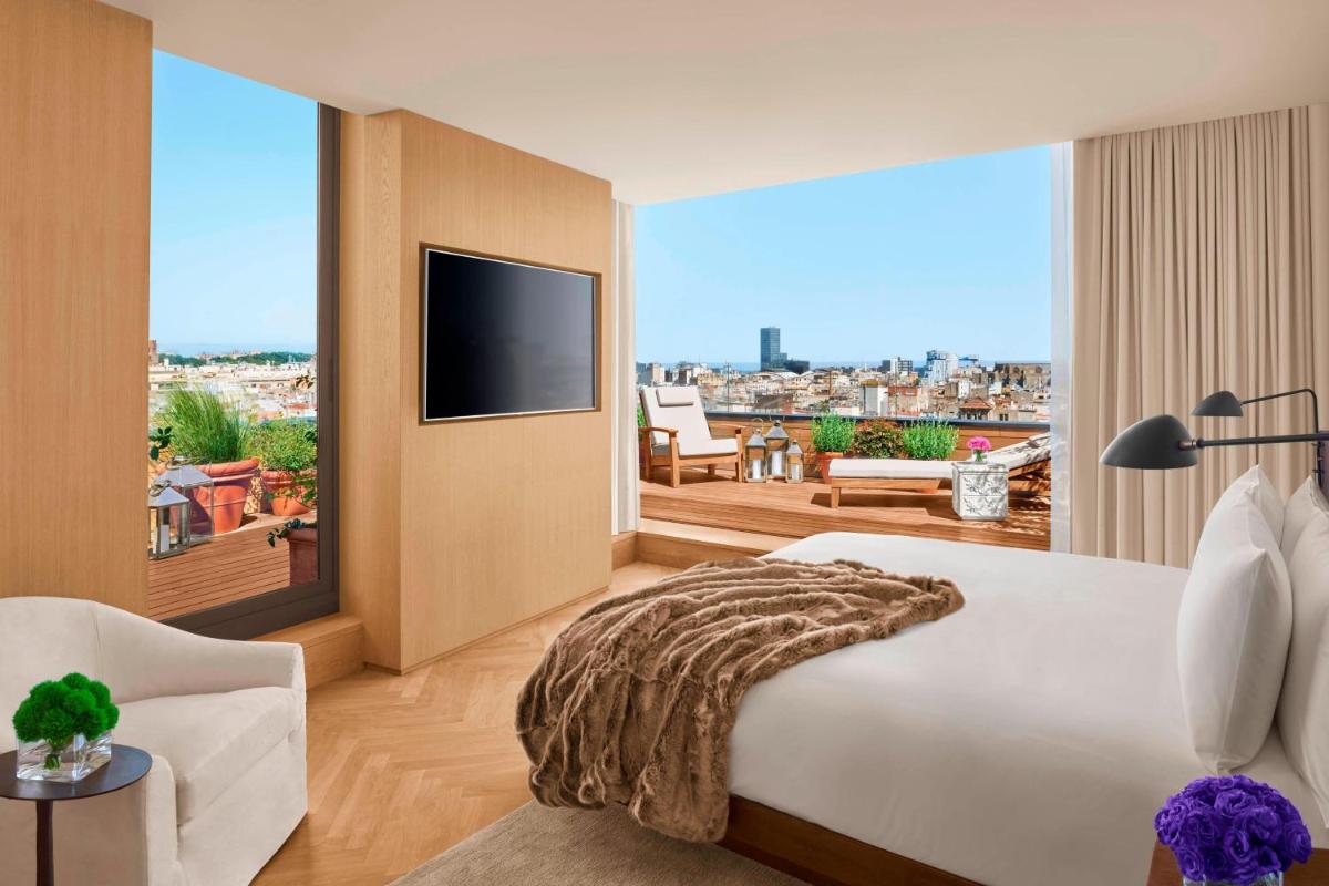 Cama o camas de una habitación en The Barcelona EDITION
