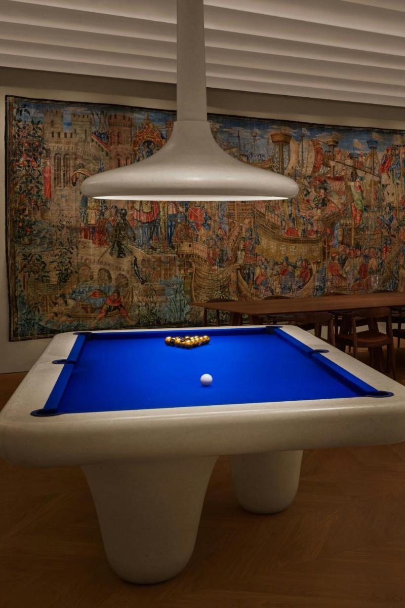 Mesa de billar en The Madrid EDITION