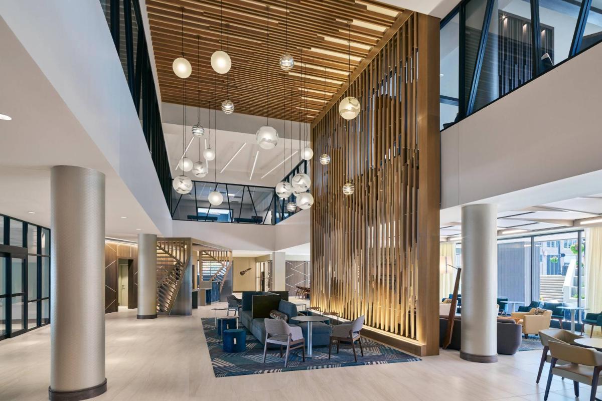 Delta Hotels by Marriott Ashland Downtown - Housity