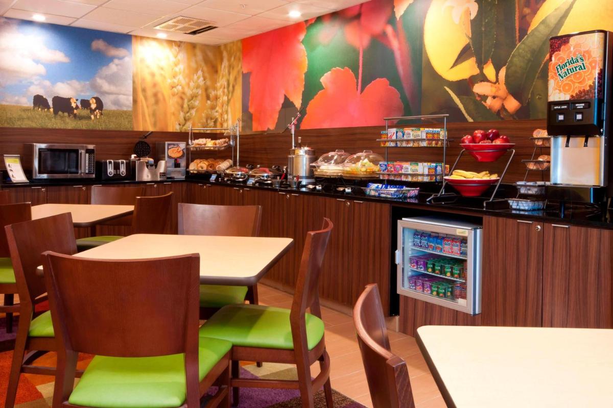 Fairfield by Marriott Inn & Suites Fossil Creek - Housity
