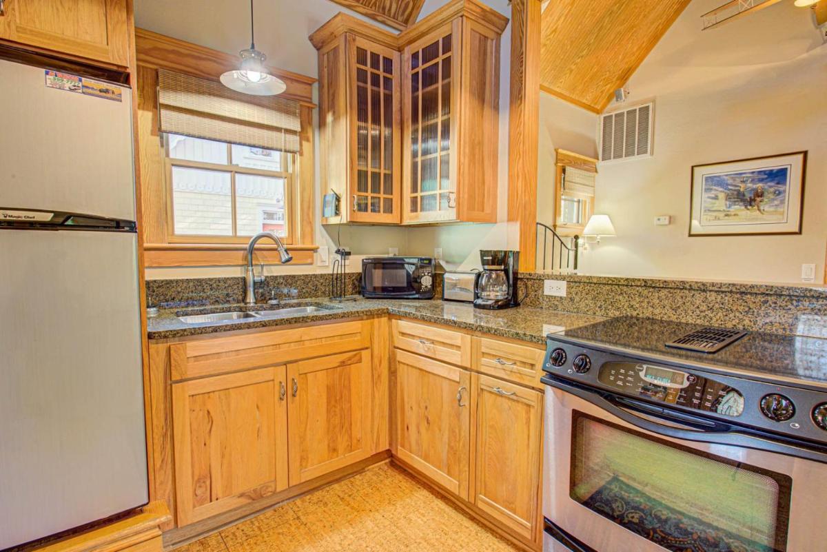 IC3 The Wright Getaway Dog Friendly - Housity