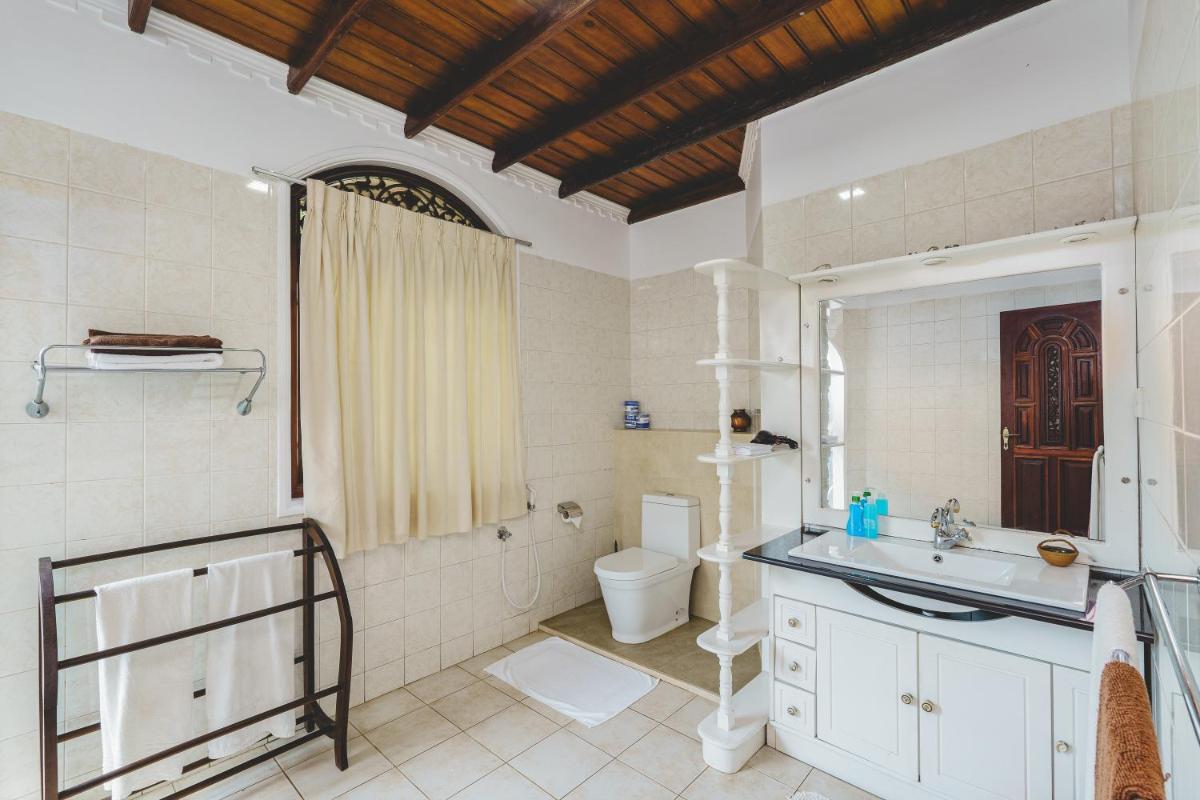 River View Villas - Housity