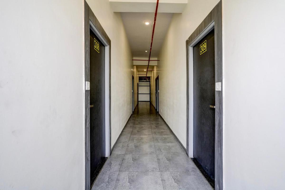 Collection O A SEVEN - Housity