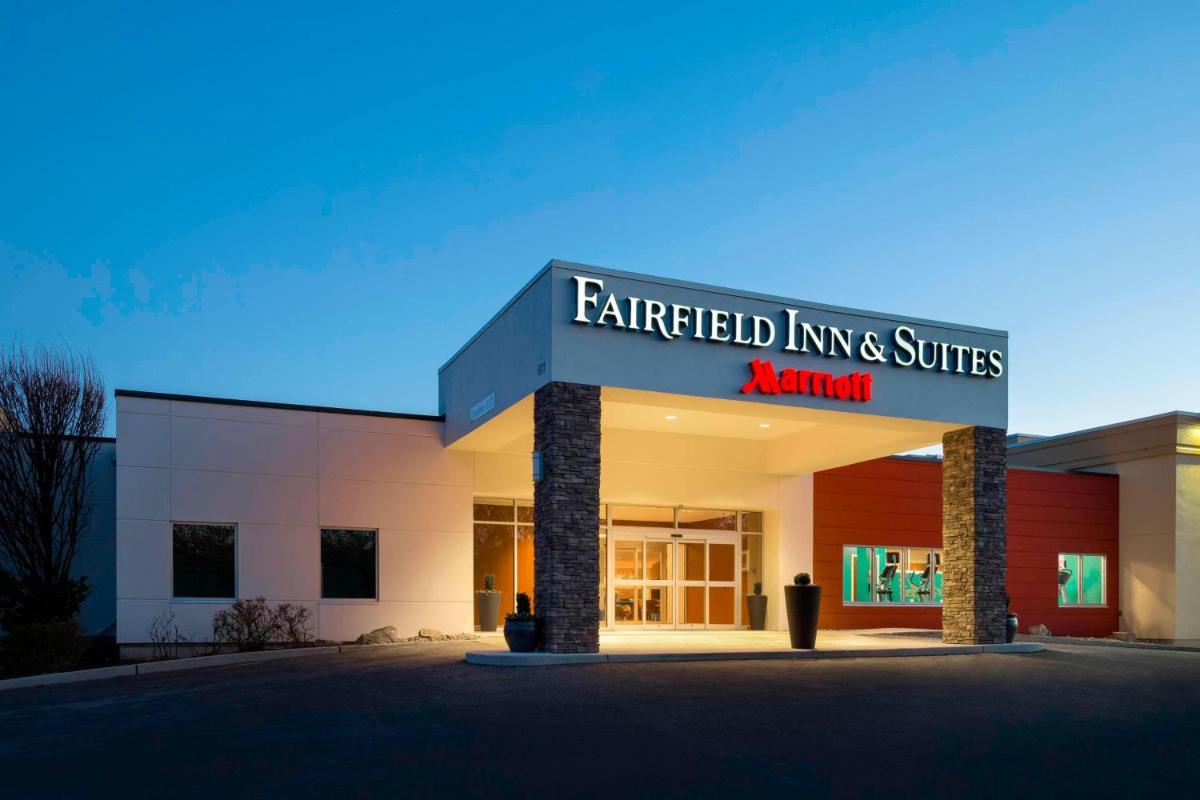 Fairfield Inn & Suites by Marriott Paramus - Housity