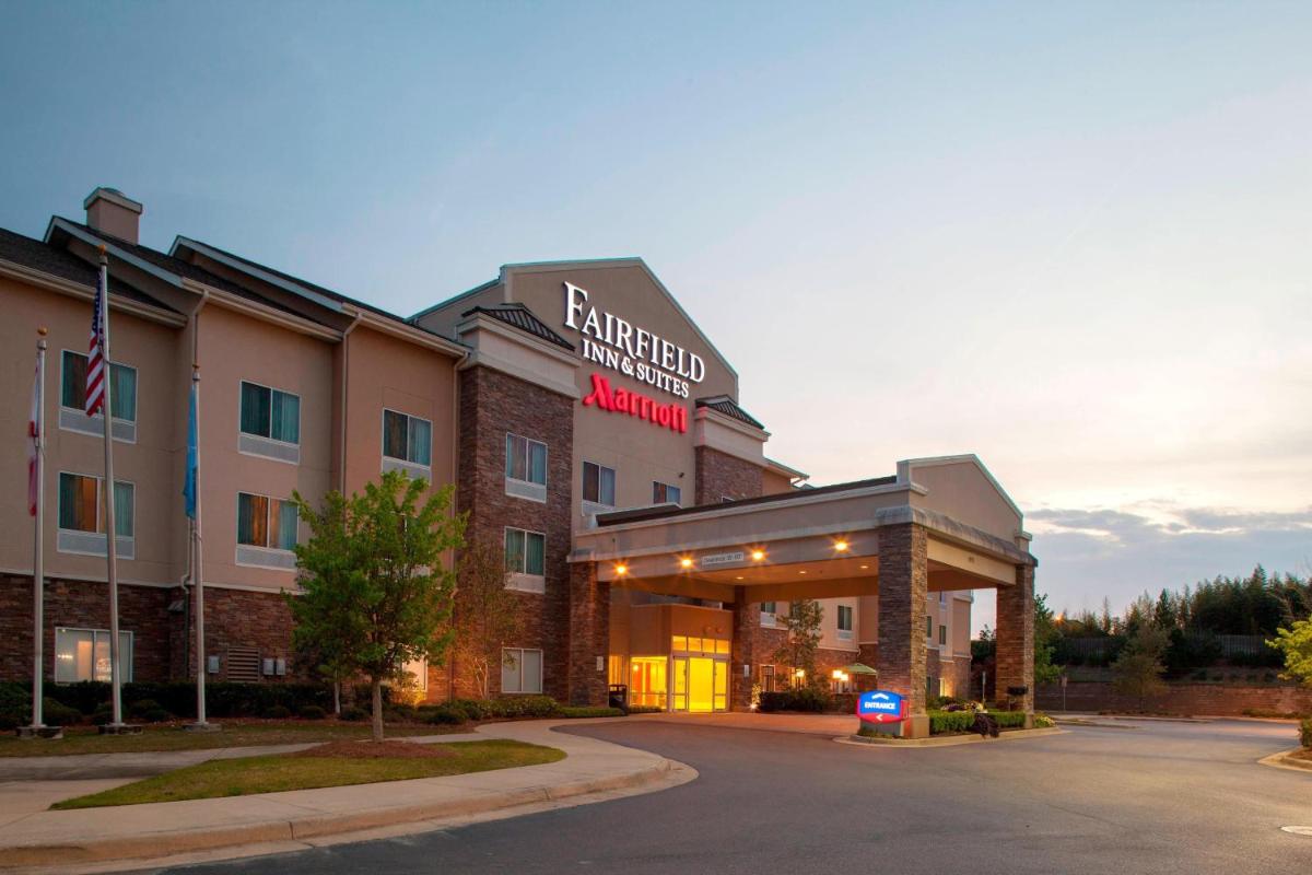 Fairfield Inn and Suites by Marriott Montgomery EastChase - Housity