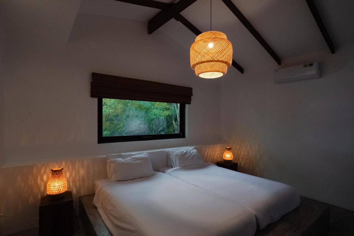 Lunar Villas Koh Tao - Luxury Private Pool Villas - Housity