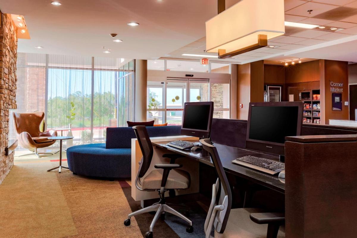 Fairfield Inn & Suites by Marriott Snyder - Housity