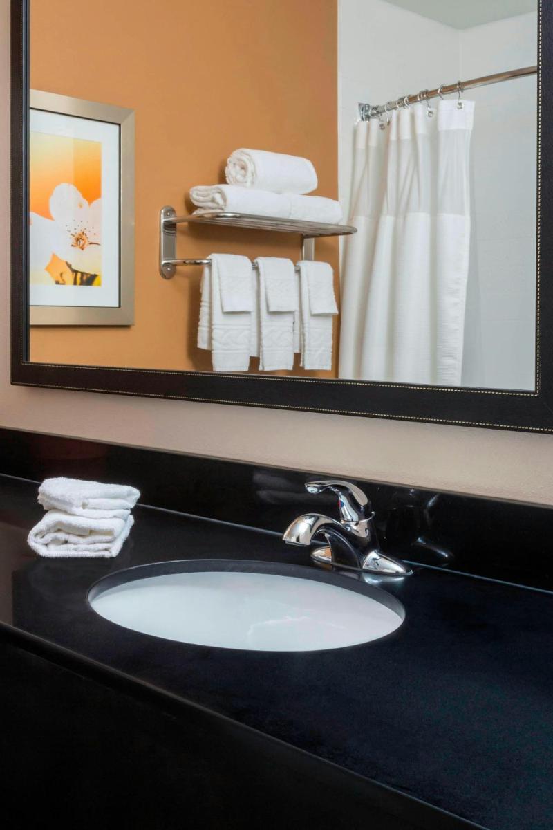 Fairfield Inn & Suites Temple Belton - Housity