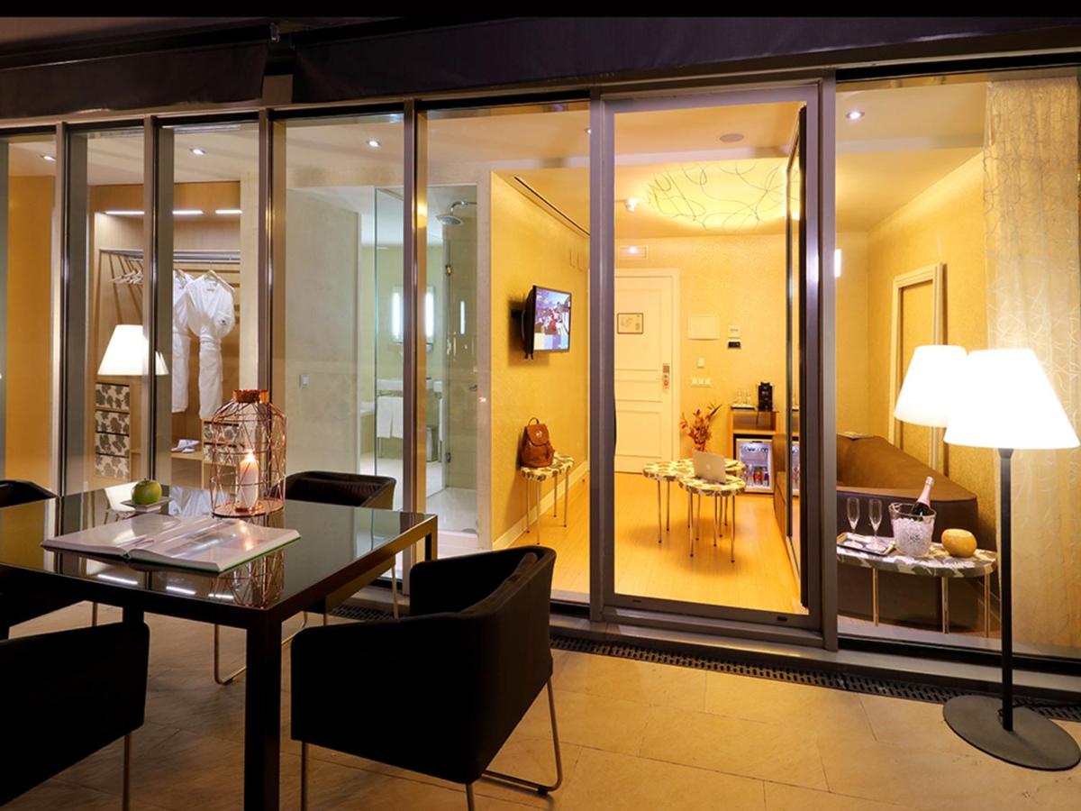Zona de estar de Axel Hotel Barcelona - Adults Only