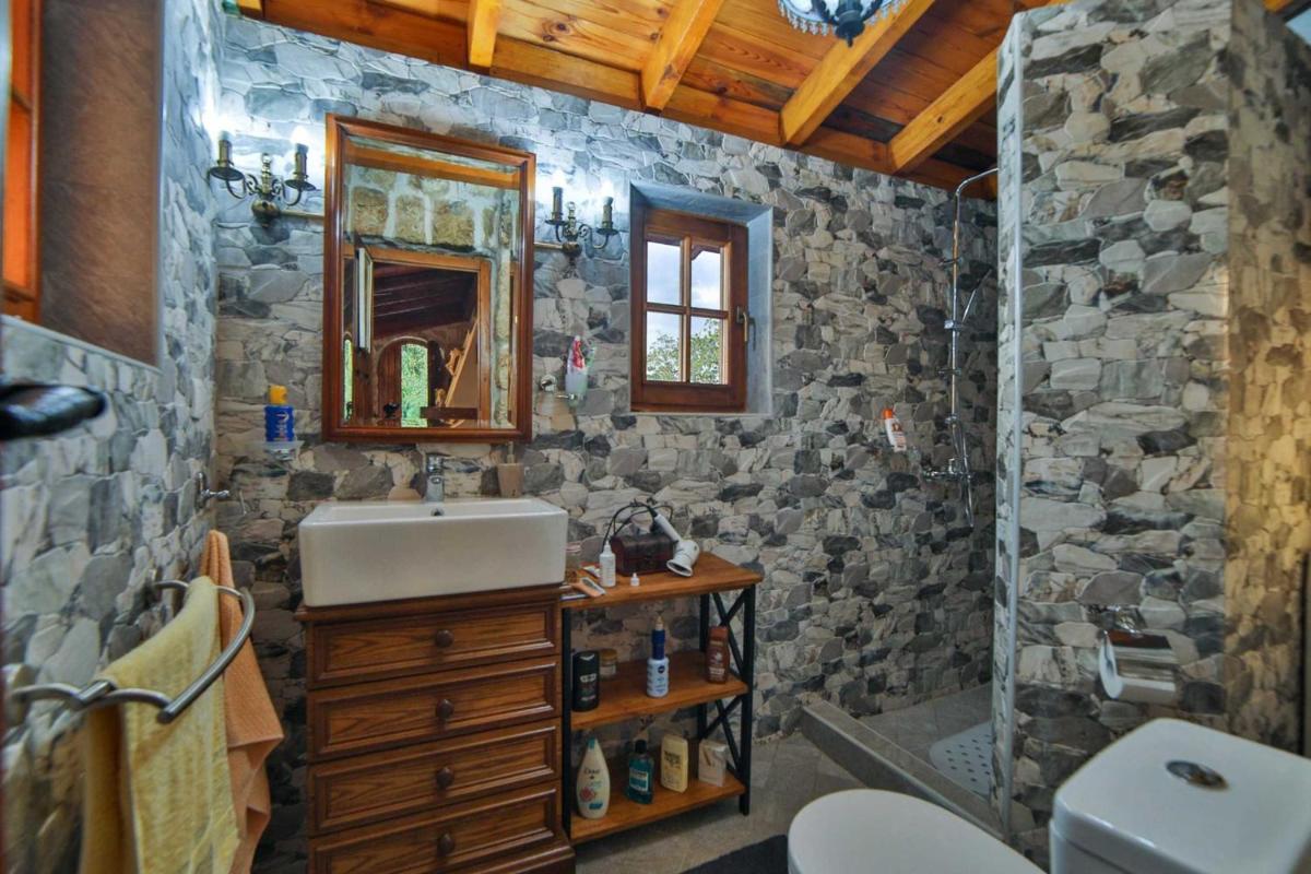 Royal Villa Ana - Housity