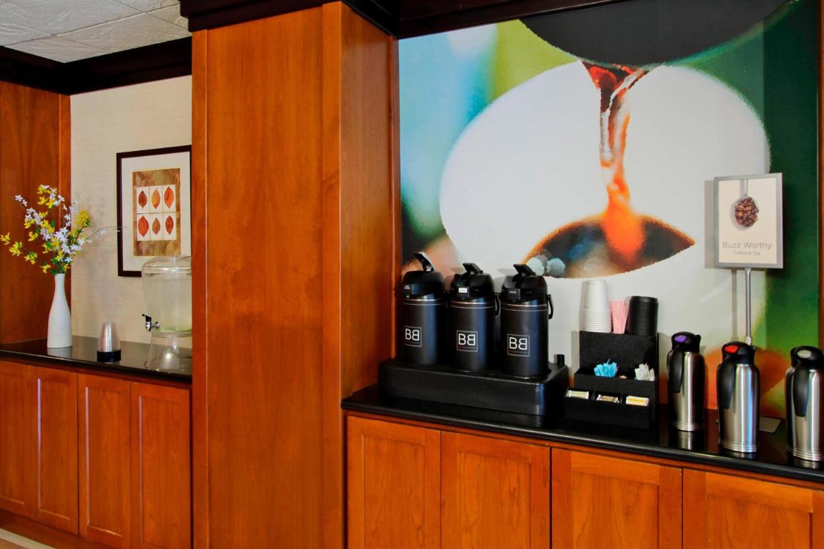 Fairfield Inn & Suites by Marriott Fairfield Napa Valley Area - Housity