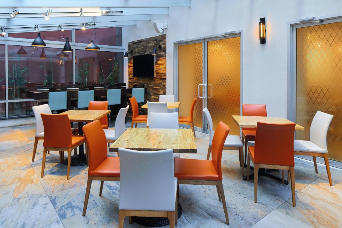 Fairfield Inn & Suites by Marriott New York Manhattan/Chelsea - Housity