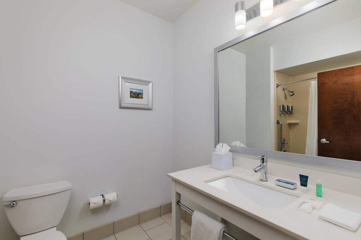 Four Points by Sheraton Portland East - Hizvo