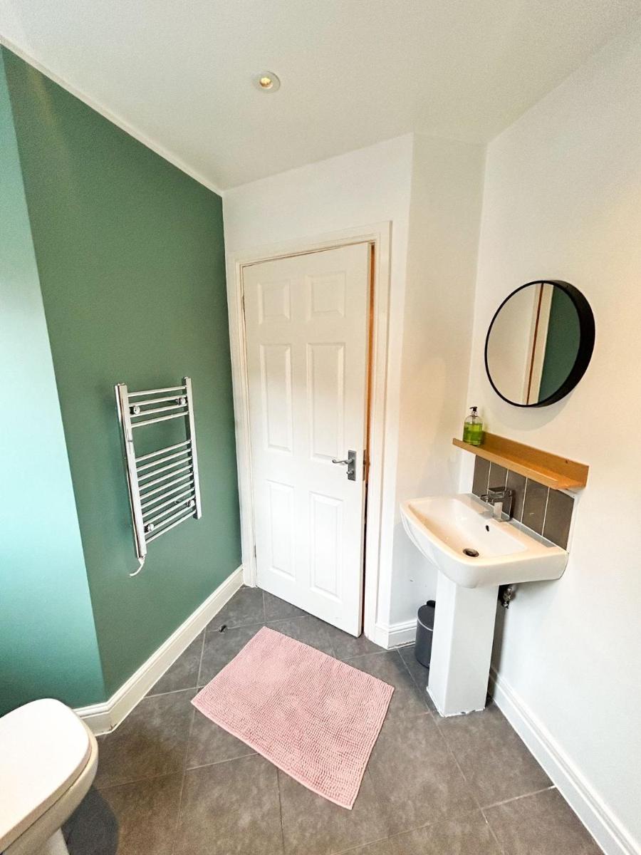 GRANBY APARTMENTS - Housity
