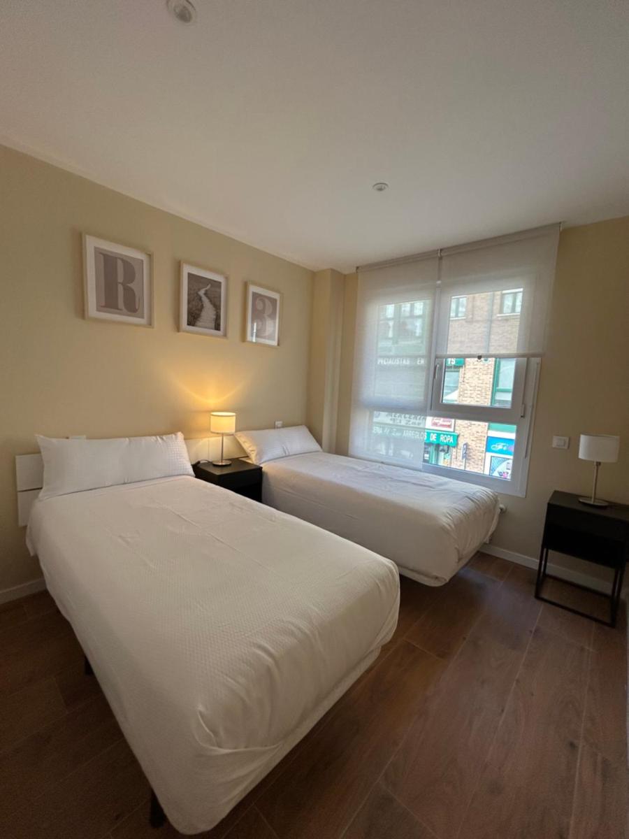 Apartamentos Turisticos Aeropuerto Barajas - Housity