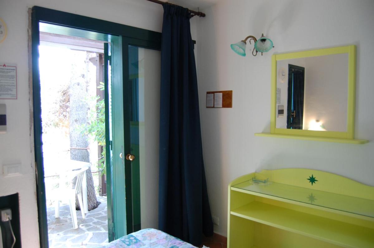 Hotel Club Torre Capovento - Housity