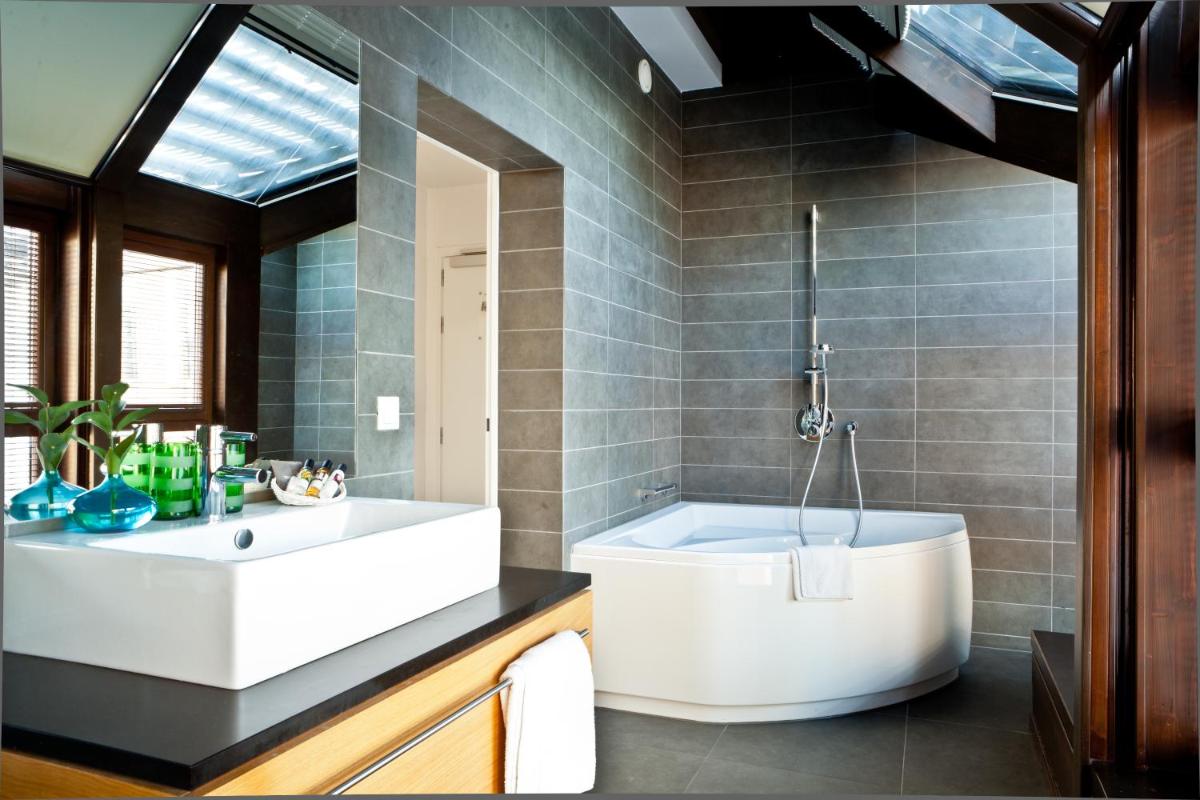 Great Polonia The Granary La Suite Hotel - Hizvo