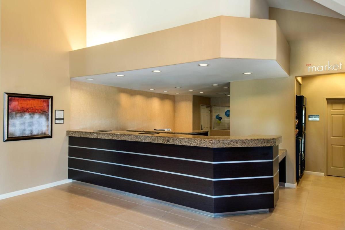 Residence Inn Palm Desert - Housity