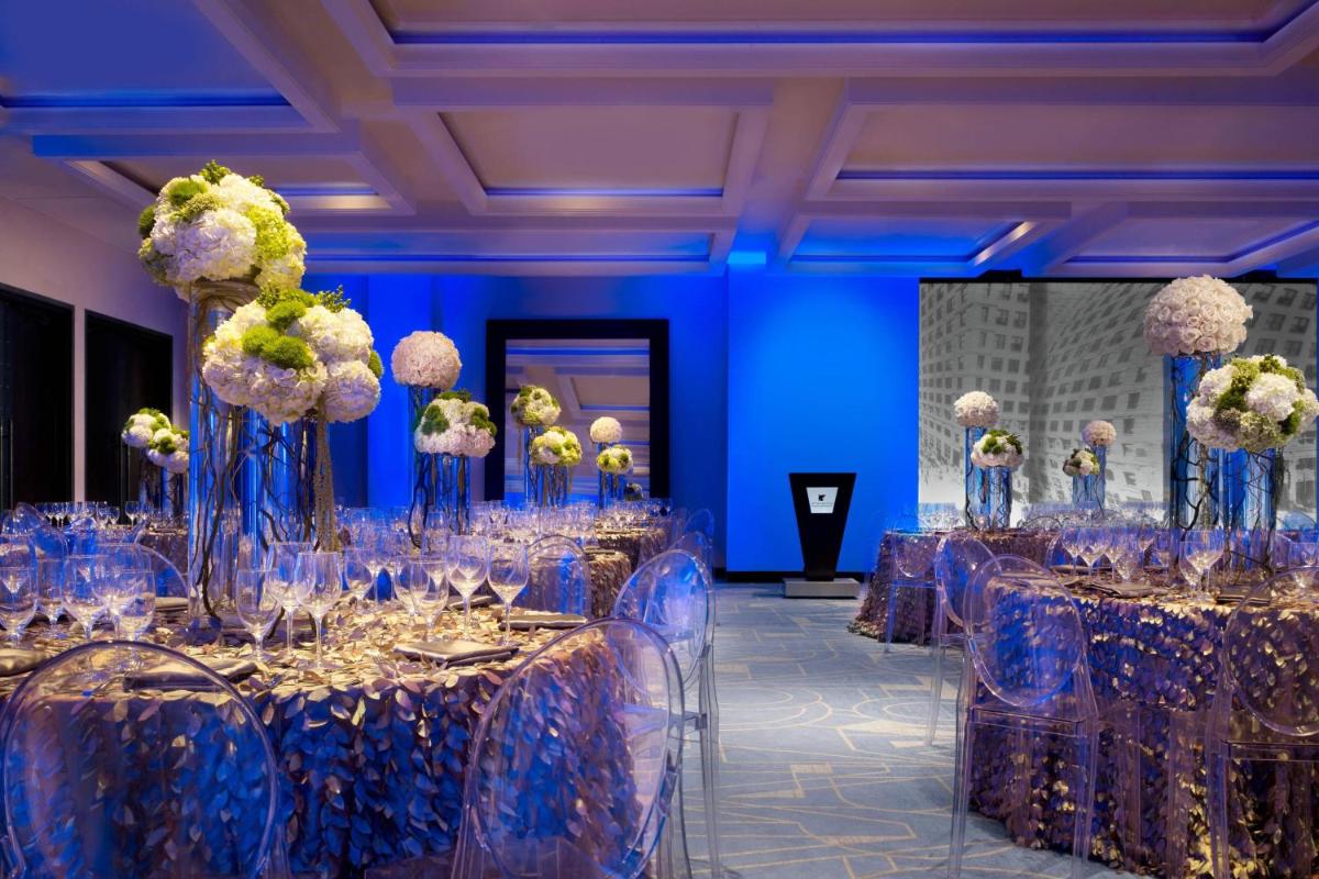 JW Marriott Houston Downtown - Housity