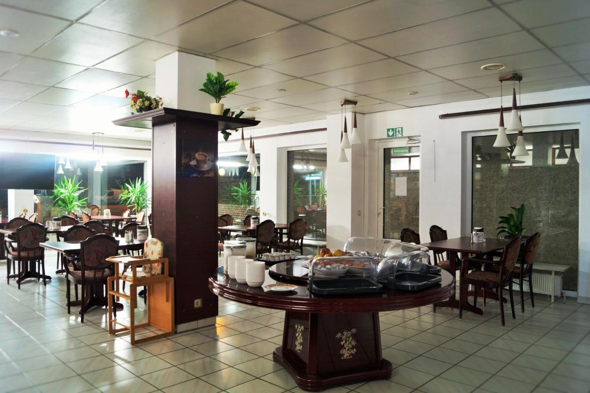 Hotel Rahlstedter Hof - Housity