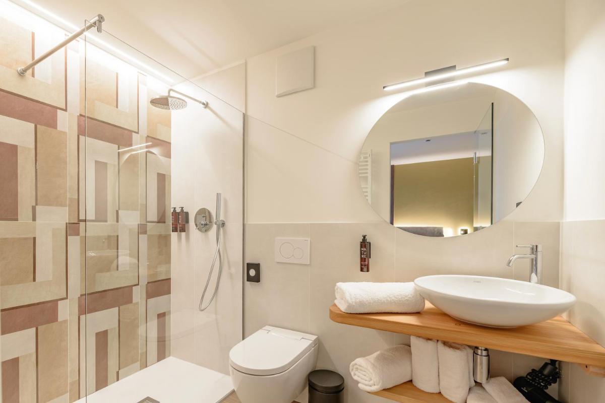 NAOMI Rooms - Housity