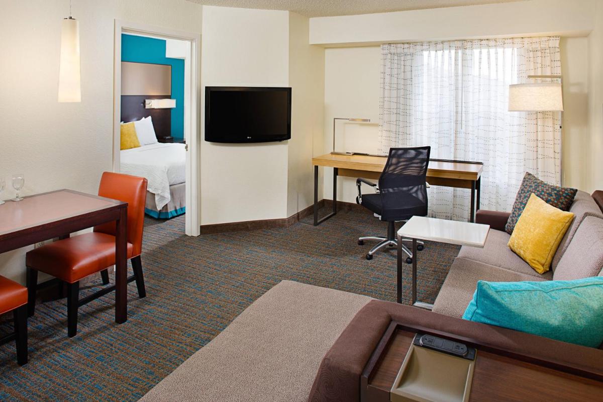 Residence Inn by Marriott Detroit Livonia - Housity