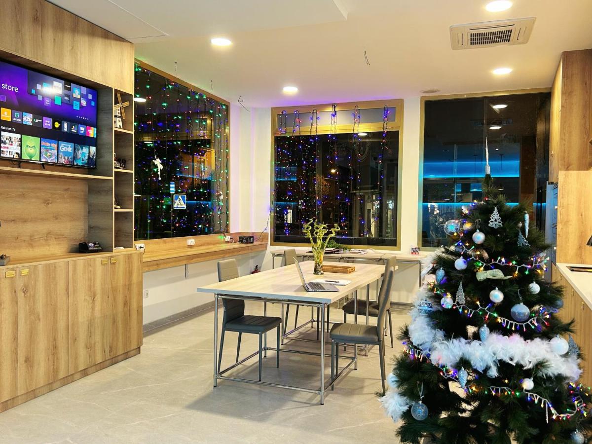 UNPLAN Hostel - Housity
