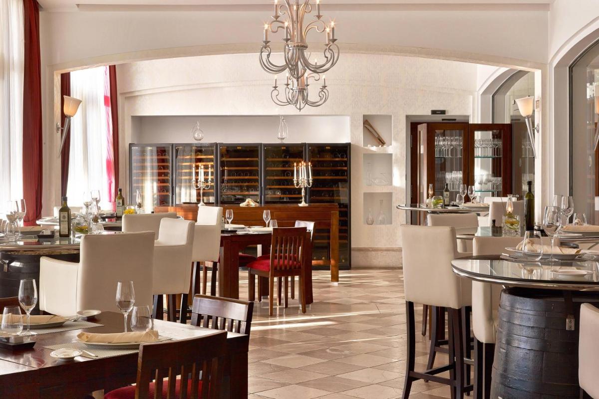 Bebidas en Castillo Hotel Son Vida, a Luxury Collection Hotel, Mallorca