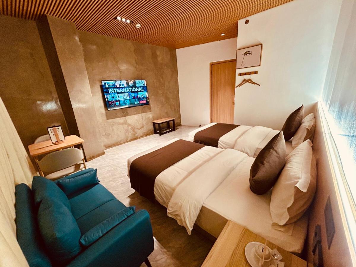 Terra Hotel Kawit - Hizvo