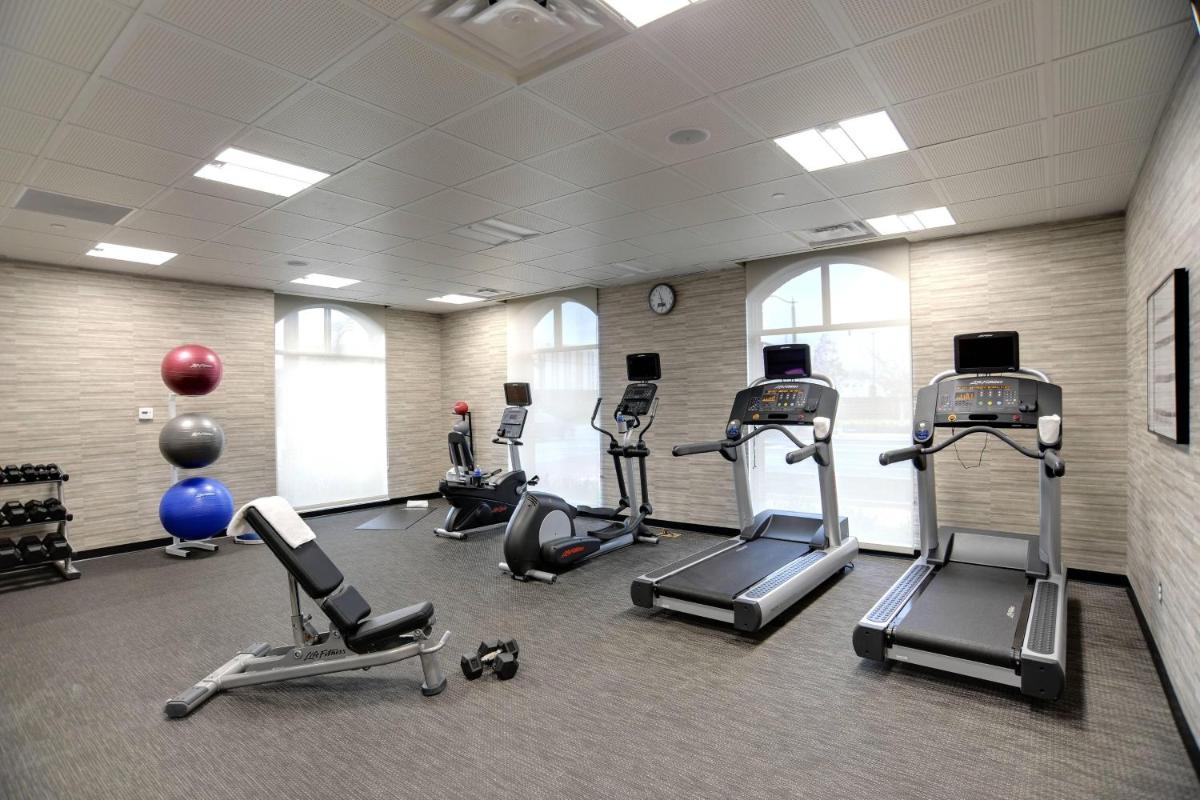 Courtyard by Marriott Columbus OSU - Housity