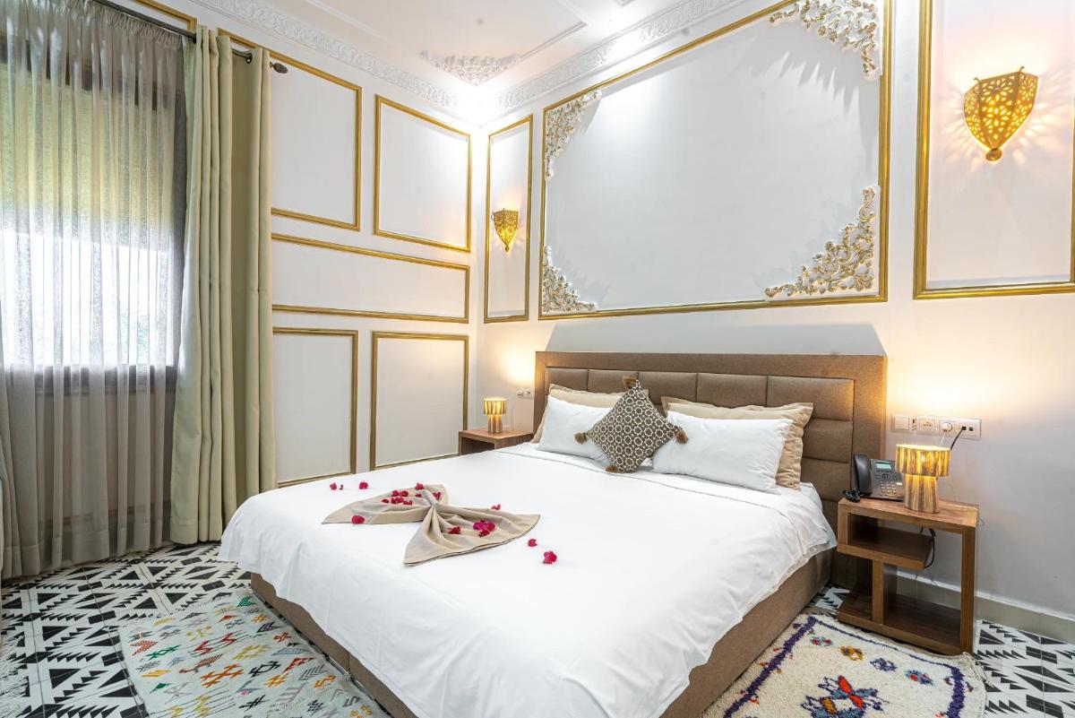 Yanis Guest House - Housity