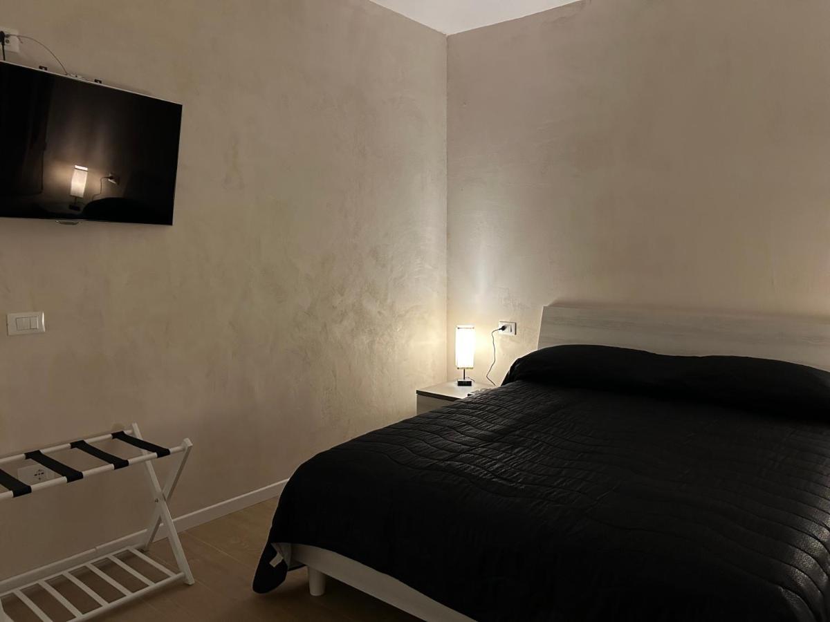 Larocca Tourist Home 1 Valbrenta - Housity