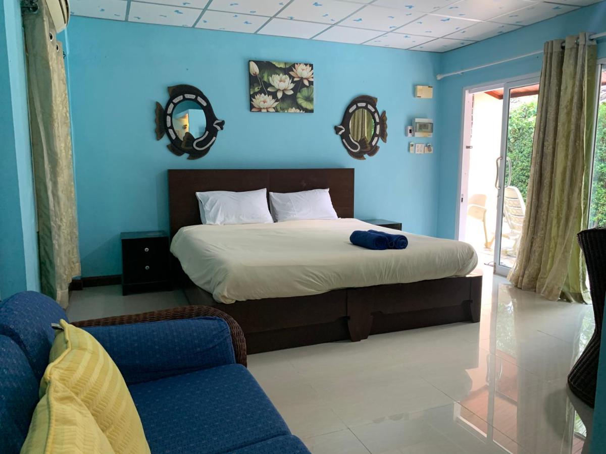 Pakmeng Beach Resort - Housity