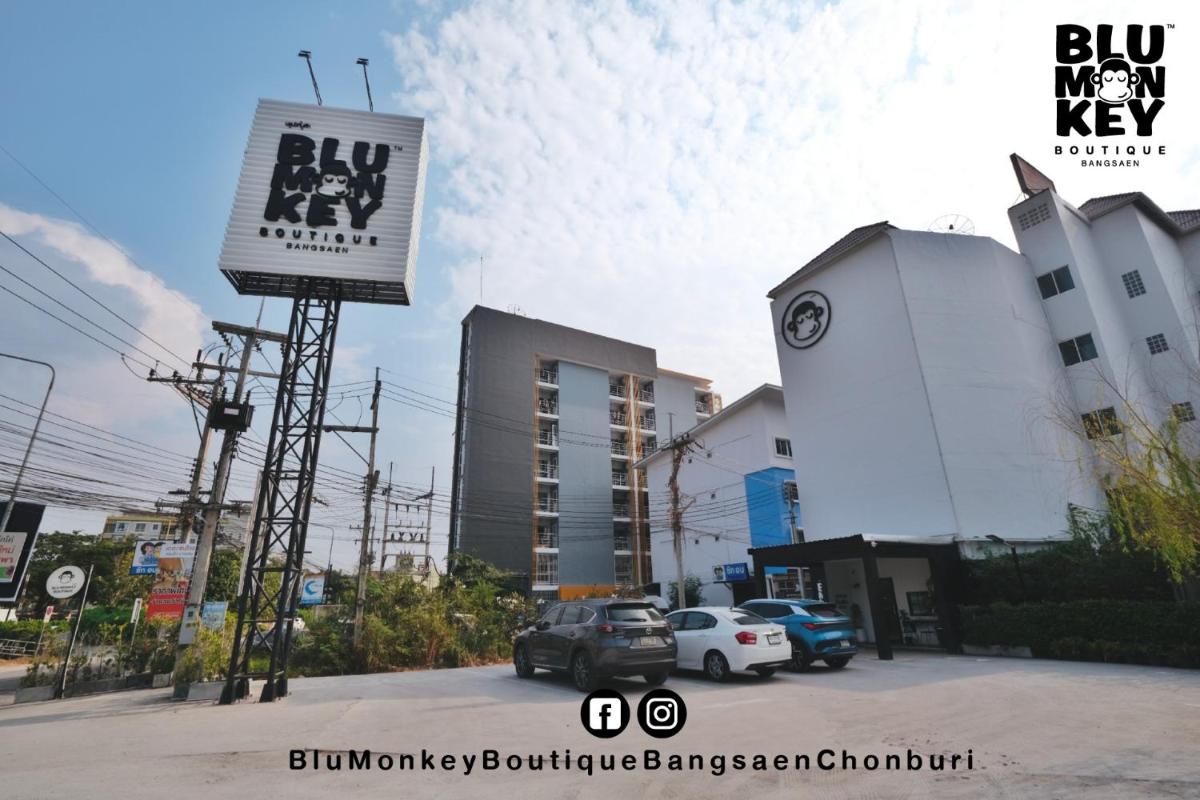Blu Monkey Boutique Bangsaen - Housity