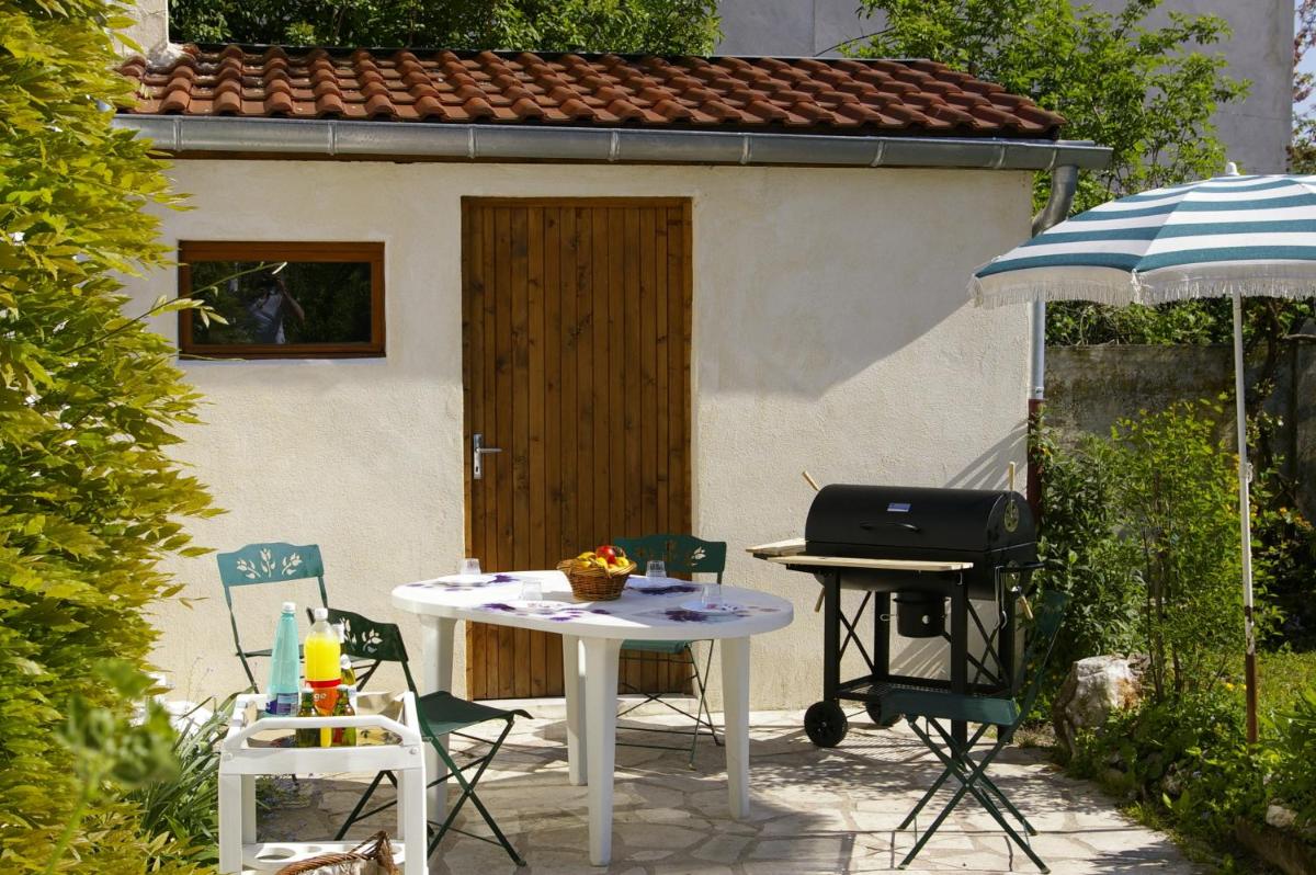 Gîte Chez Jo - Housity