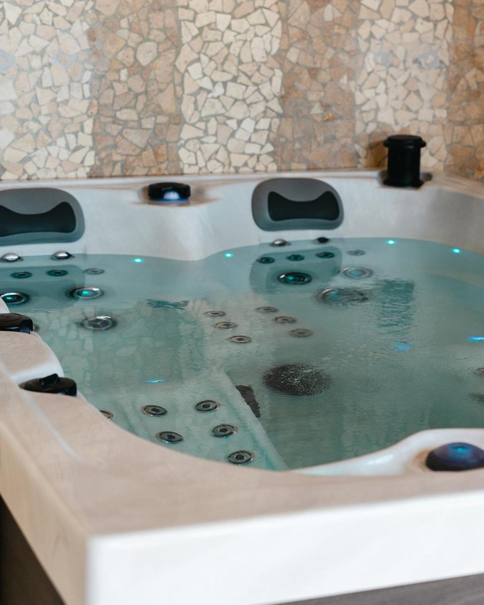 Photo de la galerie de l'établissement Les Bulles de Mer - Hotel & Spa sur la Plage, à Saint-Cyprien