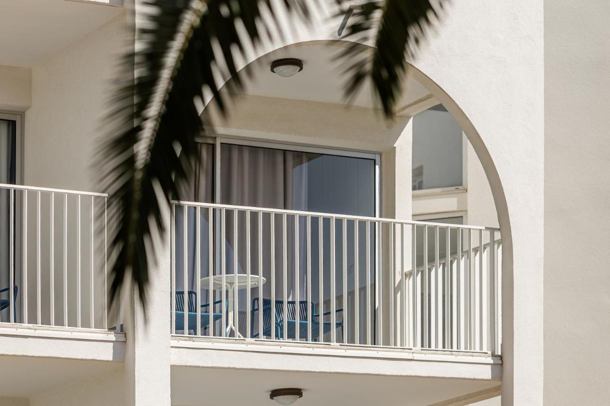 Les Bulles de Mer - Hotel & Spa sur la Plage - Housity