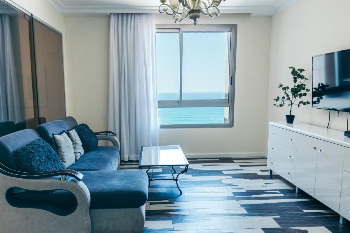 Almog Beach apt Hotel מלון דירות אלמוג ביץ' - Housity