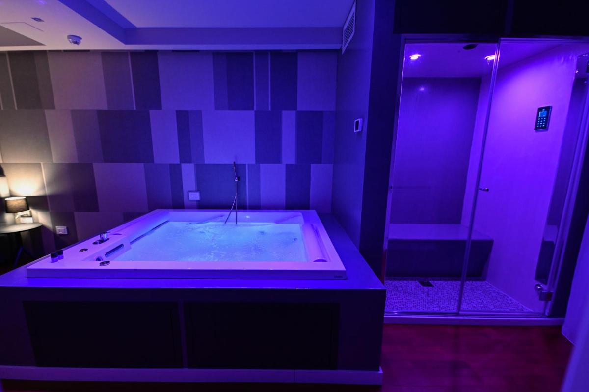 Hotel Hypnos - Housity